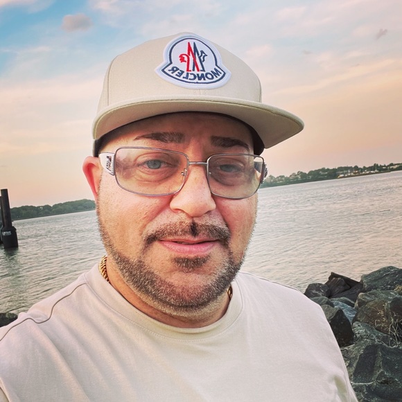 Meet your Posher, John - Picture 1 of 1